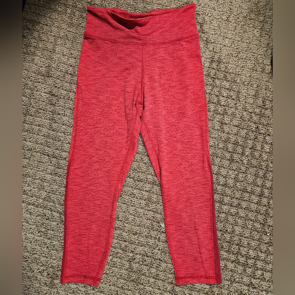 Dip High-Waisted Leggings